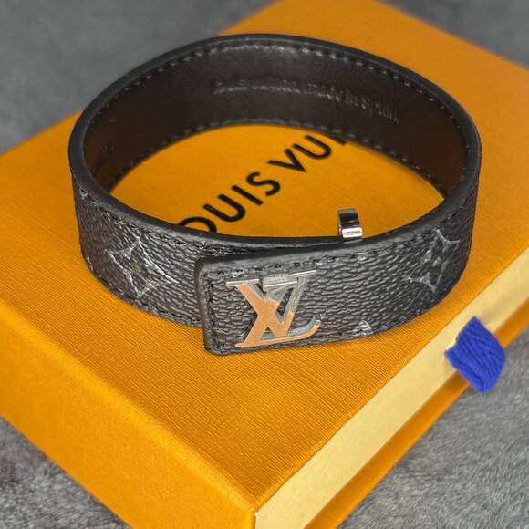 LV Slim Monogram Bracelet Black / Silver Unisex - Picture 1 of 7